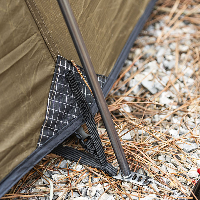 【Pre Order】Locomotive 3 Tunnel Tent with Chimney | POMOLY New Arrival 2024