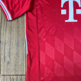 2013-2014 Bayern Home Retro Soccer Jersey (胸前决赛字)
