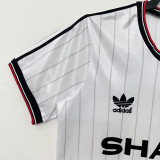 1983 Man Utd Away White Retro Soccer Jersey