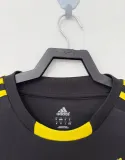 2011-2012 RMA Black GoalKeeper Retro Soccer Jersey (带章)