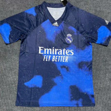 2018-2019 RMA Special Edition Retro Soccer Jersey