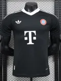 24-25 Bayern Black Goalkeeper Player Version Soccer Jersey