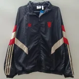 24-25 Man Utd Black Windbreaker