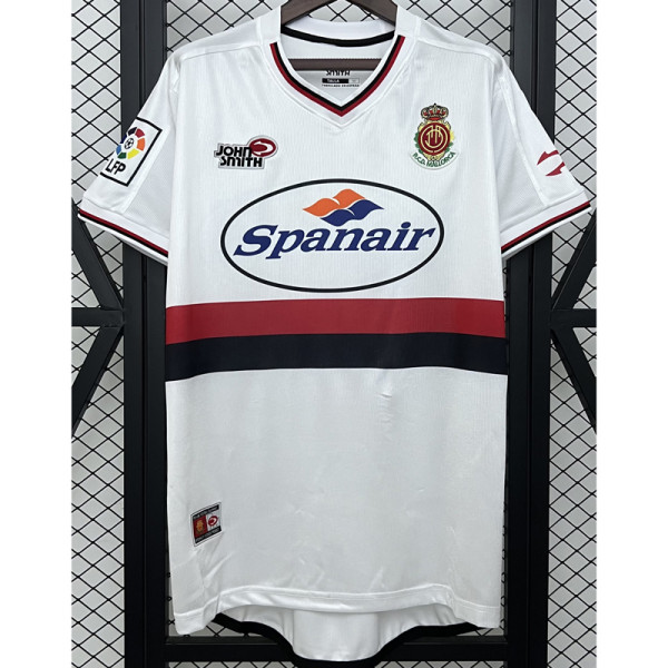 2001-2002 Mallorca White Retro Soccer Jersey (带章)