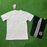 25-26 Japan White Special Edition Kids Training (小精灵)