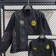 25-26 Dortmund Grey & Black Double Sided Windbreaker (双面风衣)