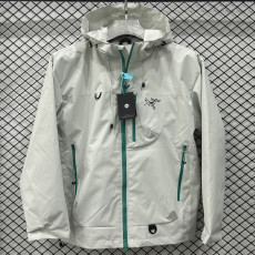 2025 ARC-TERYX Gray Outdoor Jackets #Y004冲锋衣
