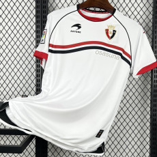 2011-2012 Osasuna Away Retro Soccer Jersey (带章)