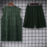 25-26 CHE Dark green Tank top and shorts suit