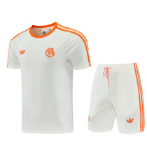 26-27 Bayern Beige Training Short Suit