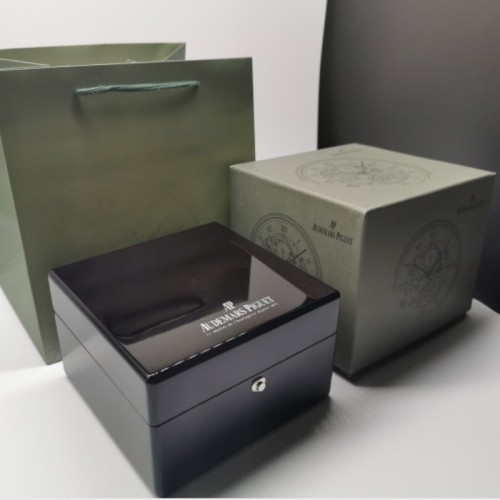 Audemars Piguet (White inner skin) Watch box Brand New