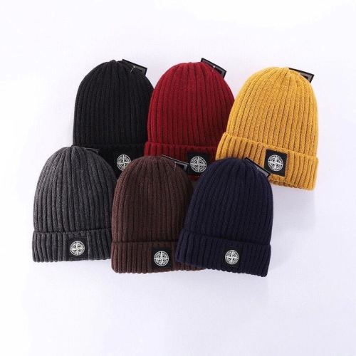 Stone Island Logo Warm Turnup Cap Beanie Knit Stretch Winter Hat