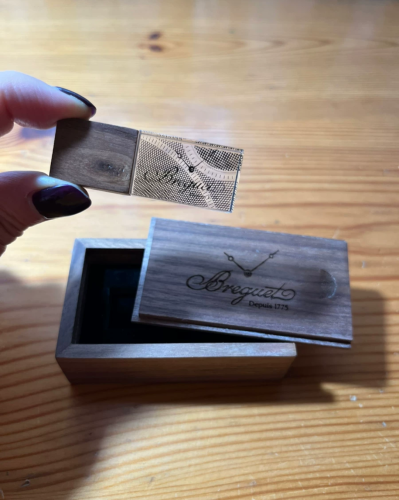 Breguet USB Flash Drive 8GB