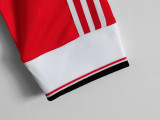 1983 Manchester United home shirt