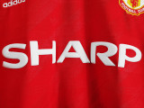 1986 Manchester United Thai kit at home