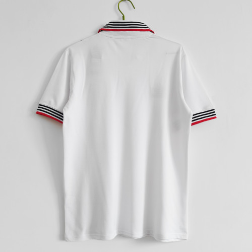 1975-80 Manchester United away jersey