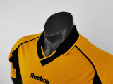 2000-01 Liverpool away jersey