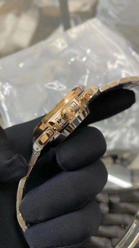 Patek Philippe Nautilus 5980/1AR-001 Chronograph Stainless Steel Rose Gold Blue Dial 