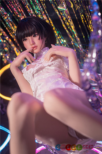 Sanhui Doll #8 ラブドール 145cm Bカップ シームレス お口開閉機能選択可 フルシリコン製