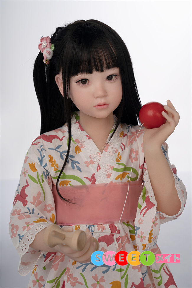 AXB Doll GB05R ラブドール 新型120cm 貧乳 掲載画像のボディはリアルメイク付き シリコン頭部+TPEボディ