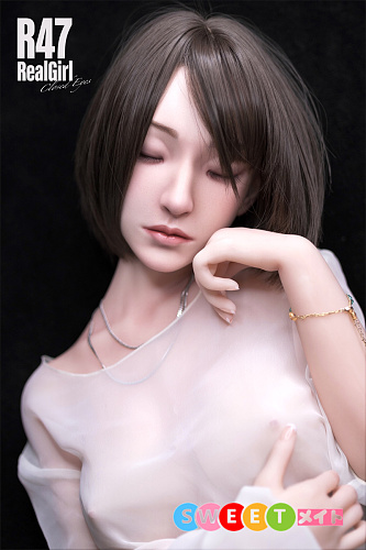 Real Girl A工場製 目閉じR47 リアル ラブドール 軽量 148cm Cカップ 普乳 シリコン頭部+tpeボディ