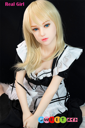 Real Girl B工場製 130cm 巨乳 キキちゃん ラブドール 頭身一体化 EVO骨格付き TPE製 シームレスドール