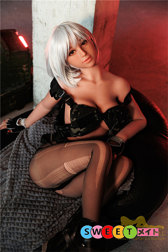 Irontech Doll Miki ラブドール 167cm Eカップ TPE製