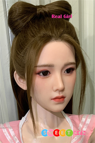 Real Girl C工場製 セックスドール P4ヘッド 軟質シリコン製 職人メイク&口開閉機能無料