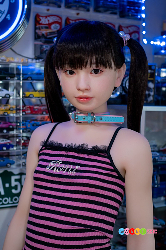 J-cute AGD01 ラブドール 149cm 貧乳 ダッチワイフ シリコンヘッド＋TPEボディ】