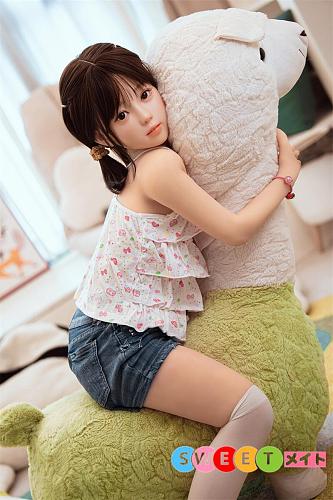 My Loli Waifu Aya 小学生リアルラブドール 126cm AAカップ 貧乳ダッチワイフ シリコンヘッド TPEボディ 小柄な美少女