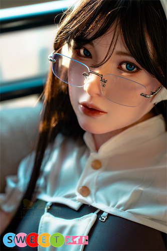 【M16接続】Irontech Doll ラブドール 162cm Minus Aカップ S37ヘッド フルシリコン製 ダッチワイフ 修道女