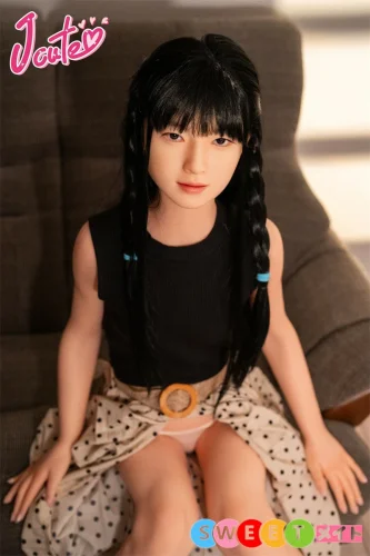 J-cute 137cm AGD19 萌咲 貧乳 シリコン製リアルドール 軽量化 超可愛い ラブドール