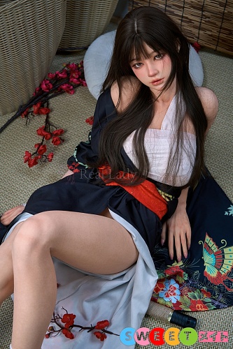 Real Lady T4 150cm Eカップ Silky シリコン製 浴衣美人 超リアルメイク付き ダッチワイフ