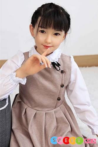 My Loli Waifu 玲奈Rena かわいい笑顔リアルラブドール 138cm AAカップ シリコンヘッド+tpeボディ Tシャツ