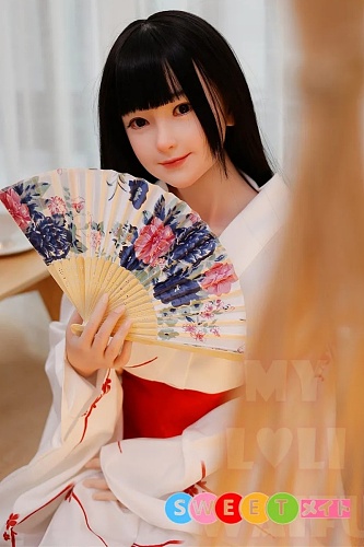 My Loli Waifu 玲奈Rena 着物ラブドール 笑顔美少女 138cm Bカップ シリコン製ダッチワイフ