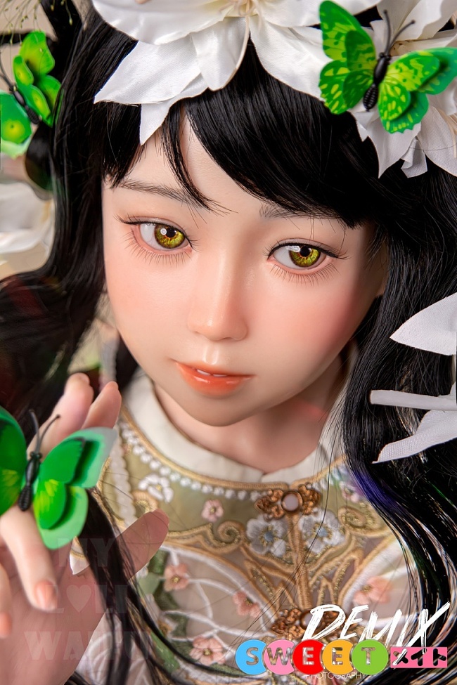 My Loli Waifu Aya 127cm Aカップ 貧乳美 少女 ラブドール シリコン製 縛られたsex doll