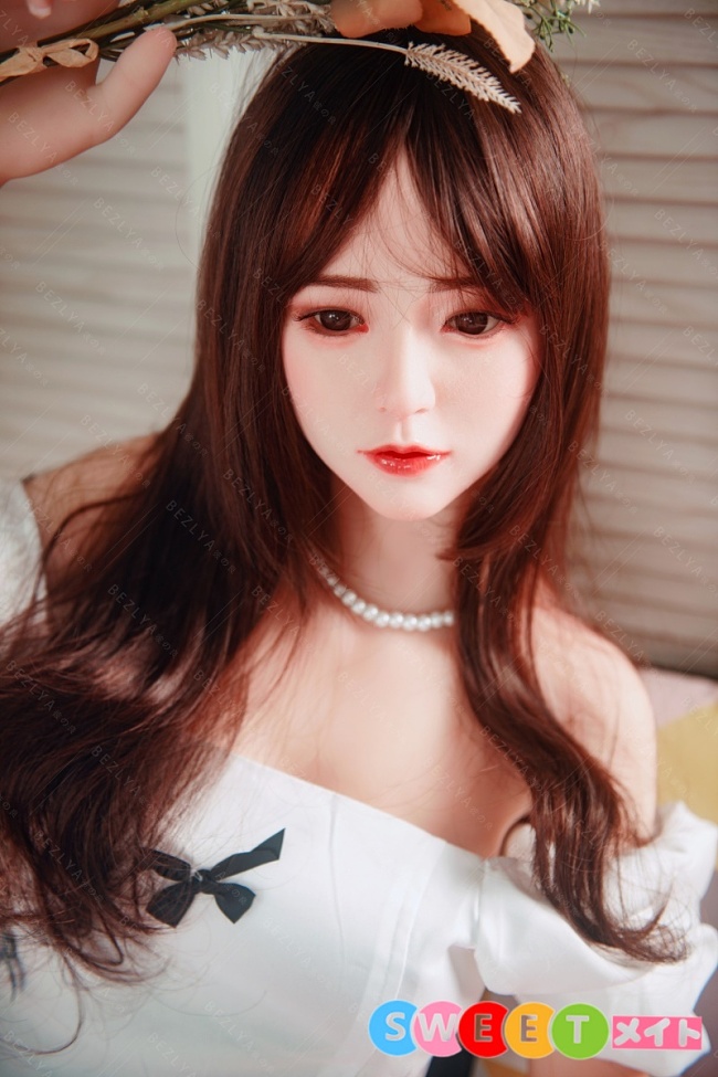 Bezlya Doll 2.0シリーズ 海棠 Aカップ シリコン頭部+TPE身体 163cm 綺麗な容姿リアルラブドール