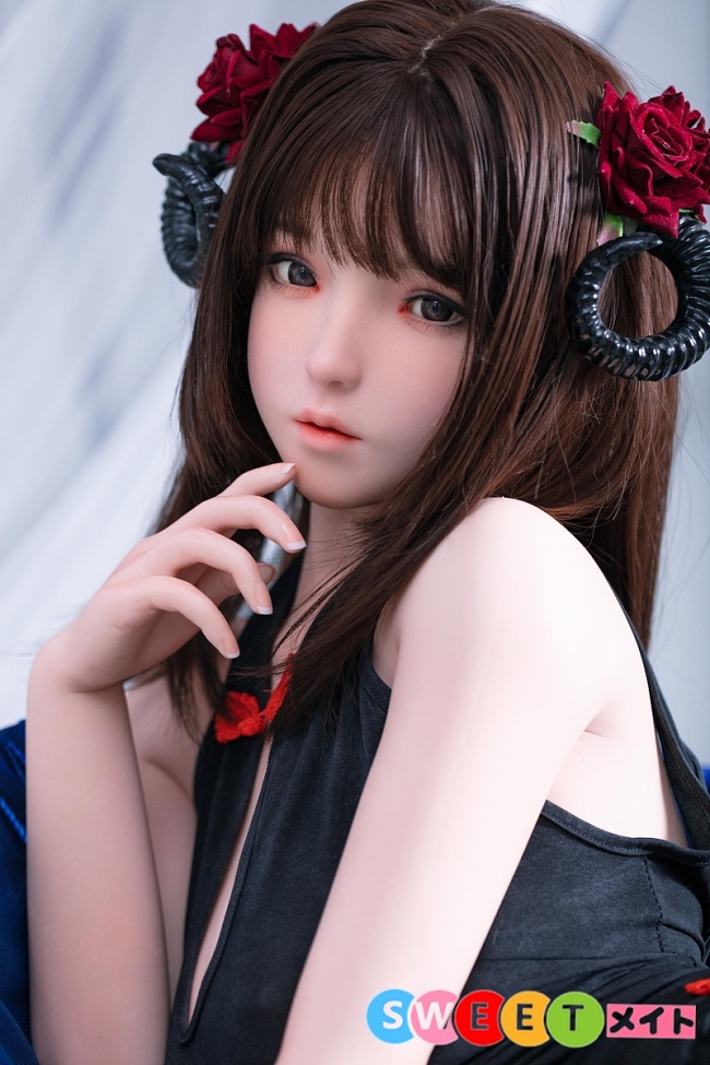 Bezlya Doll 2.1シリーズ 可愛いコスプレ 角 羊ガールラブドール 149cm Cカップ 罗茜特 シリコン製