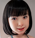 J-cute AGD17 羽純 キュートなツインテール 萌え系美少女 ダッチワイフ 133cm バスト平 シリコン製 リアルドール 華奢でコンパクトな体つき