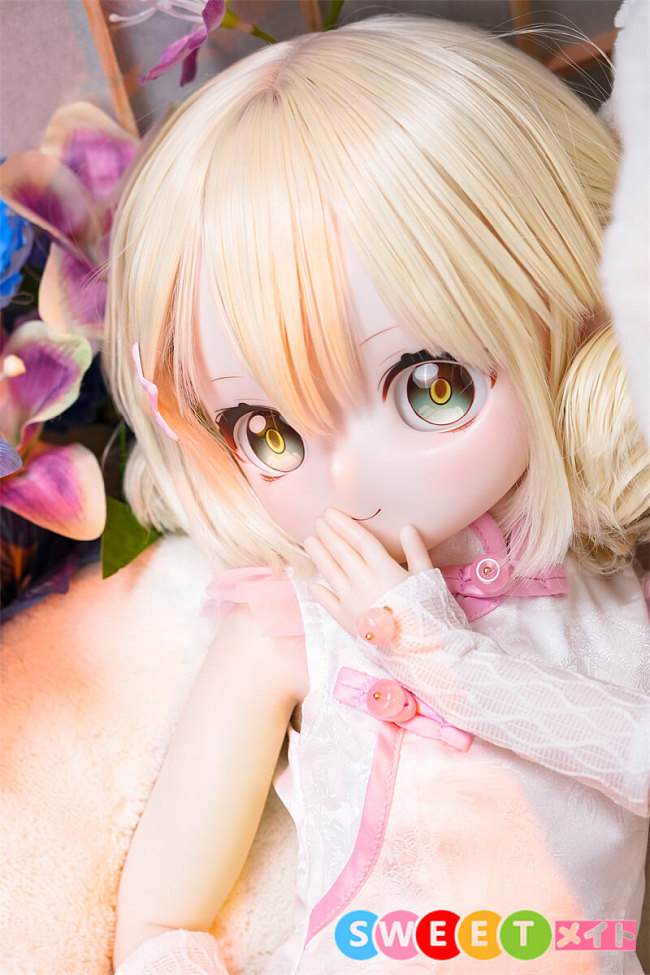 MW Girl 魔物姫 里奈 まん丸の目のかわいいアニメ美少女 セックスドール 70cm バスト小 フィギュア ソフトビニール製頭部 シリコンボディ 桃色のチャイナドレス