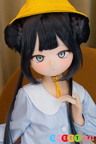 羊角社 アニメ ラブドール 貧乳 かわいい 141cm  AAカップ  B06 妃咲Kisaki ヘッド 手描きメイク  ソフトビニール製ヘッド+S-TPE製ボディ