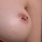 乳首ピアス