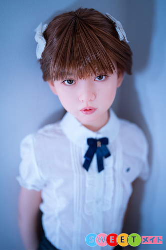 J-cute 貧乳 ラブドール AGB08衣音 137cmバスト平 かわいい癒し系美少女 小柄 ダッチワイフ 軽量 高級 シリコン製