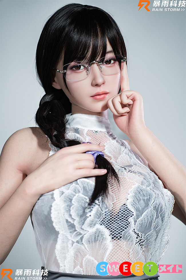 Real Girl Rain Storm别注品 ラブドール Socratesヘッド 165cm Eカップ 眼鏡をかけた知的なお姉さん リアルドール 高級 フルシリコン製