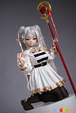女の子座り アニメ風 魔法使いコスチューム N02Aヘッド 芙莉莲Frieren 146cmCカップ BCDOLL 等身大 シリコン製 ラブドール 二次元美少女