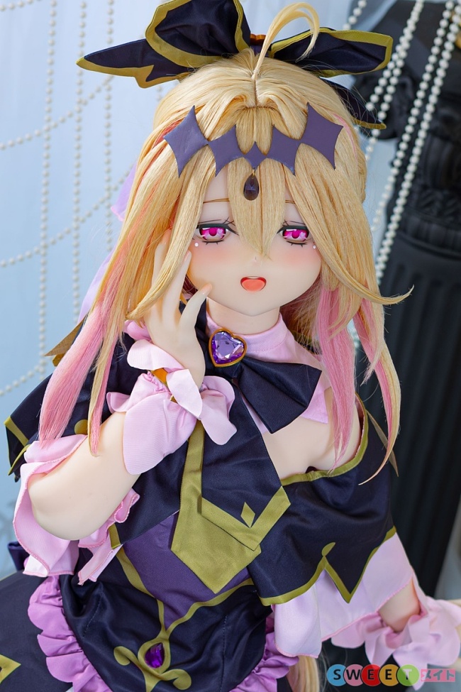 Aotume Doll #136 怪盗風美少女 キュアアルカナ・シャドウコスプレ エロフィギュア 145cm Bカップ 宣伝画像はシリコンヘッド+tpeボディ アニメドール