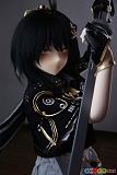 AotumeDoll 155cm Fカップ M2 シリコンヘッド＋TPEボディ、黒髪と金色の瞳が印象的な女漂泊者風ドールが両手で長剣を構える上半身アップ