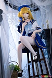 啾比（フィービー）MW Girl 魔物姫 155cm Cカップ シリコン製、ブルーのセーラー衣装でスツールに腰掛け脚を組んだアダルトドールの全身姿