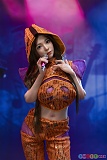 75cm 巨乳 原依 Zucki アダルトドール 正面半身 マイクを口元に添えたステージポーズ