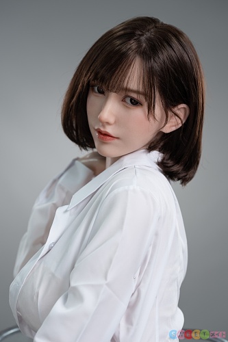 Real Girl C工場製 雅美ヘッド 深田風ダッチワイフ 168cm Fカップ 巨乳 魅了のOL美人 エロドール 宣材画像はフルシリコン製 TPEボディ S-TPE選択可